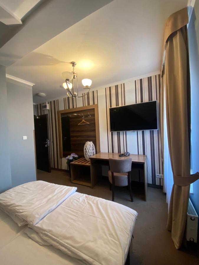 Pokoje Goscinne Teczowa Luban Extérieur photo